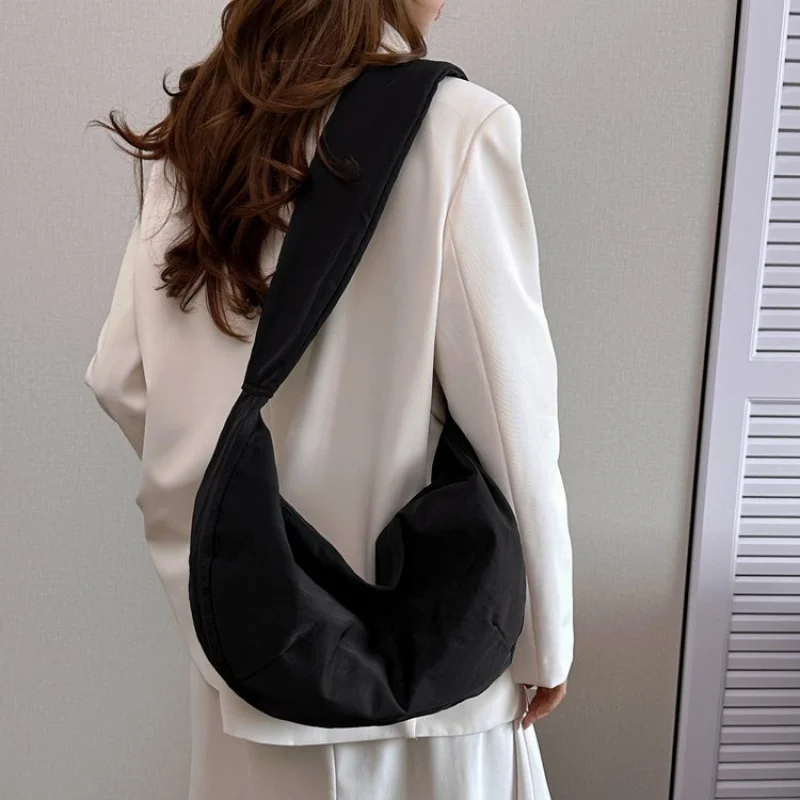 2025 New High-end Ladies Leather Hand Bag Luxury Brand Famous Designer Classic Paris Trendy High-Quality Vibe
2025 New High-end Ladies Leather Hand Bag Luxury Brand Famous Designer Classic Paris Trendy High-Quality Vibe