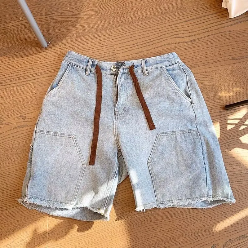 Мужские летние модные брюки-карго в японском стиле, свободного кроя, прямые, с поношенным эффектом, на поясе, больших размеров, длиной до колена...
Мужские летние модные брюки-карго в японском стиле, свободного кроя, прямые, с поношенным эффектом, на поясе, больших размеров, длиной до колена...