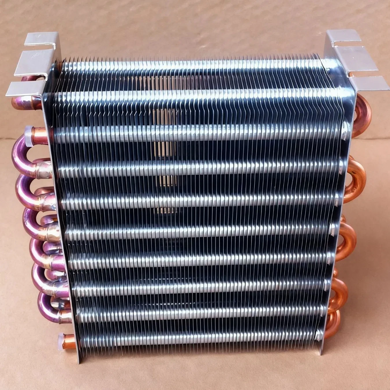 1x6x120mm Copper Tube Fin Air Cooled Condenser for Freezer Refrigerator Display Cabinet
1x6x120mm Copper Tube Fin Air Cooled Condenser for Freezer Refrigerator Display Cabinet