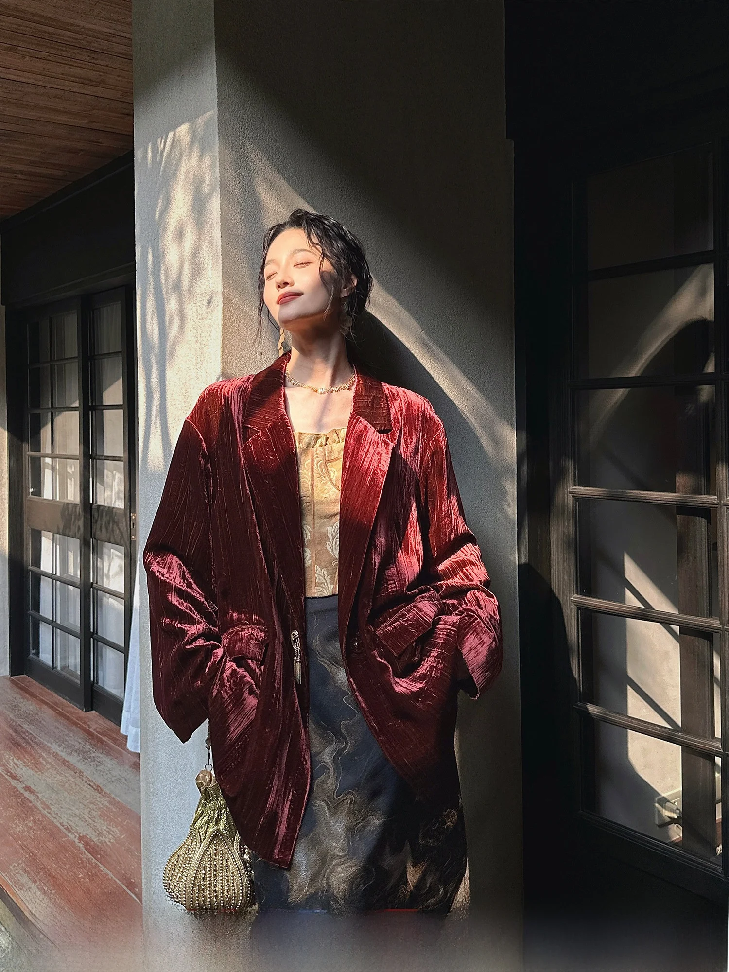 Sanji Bla Flower West Jiang Yue Women's Velvet Suit Jaet 3D Pred Retro Sle High-End Feel Commute Sle Loose Fit Lon...
Sanji Bla Flower West Jiang Yue Women's Velvet Suit Jaet 3D Pred Retro Sle High-End Feel Commute Sle Loose Fit Lon...