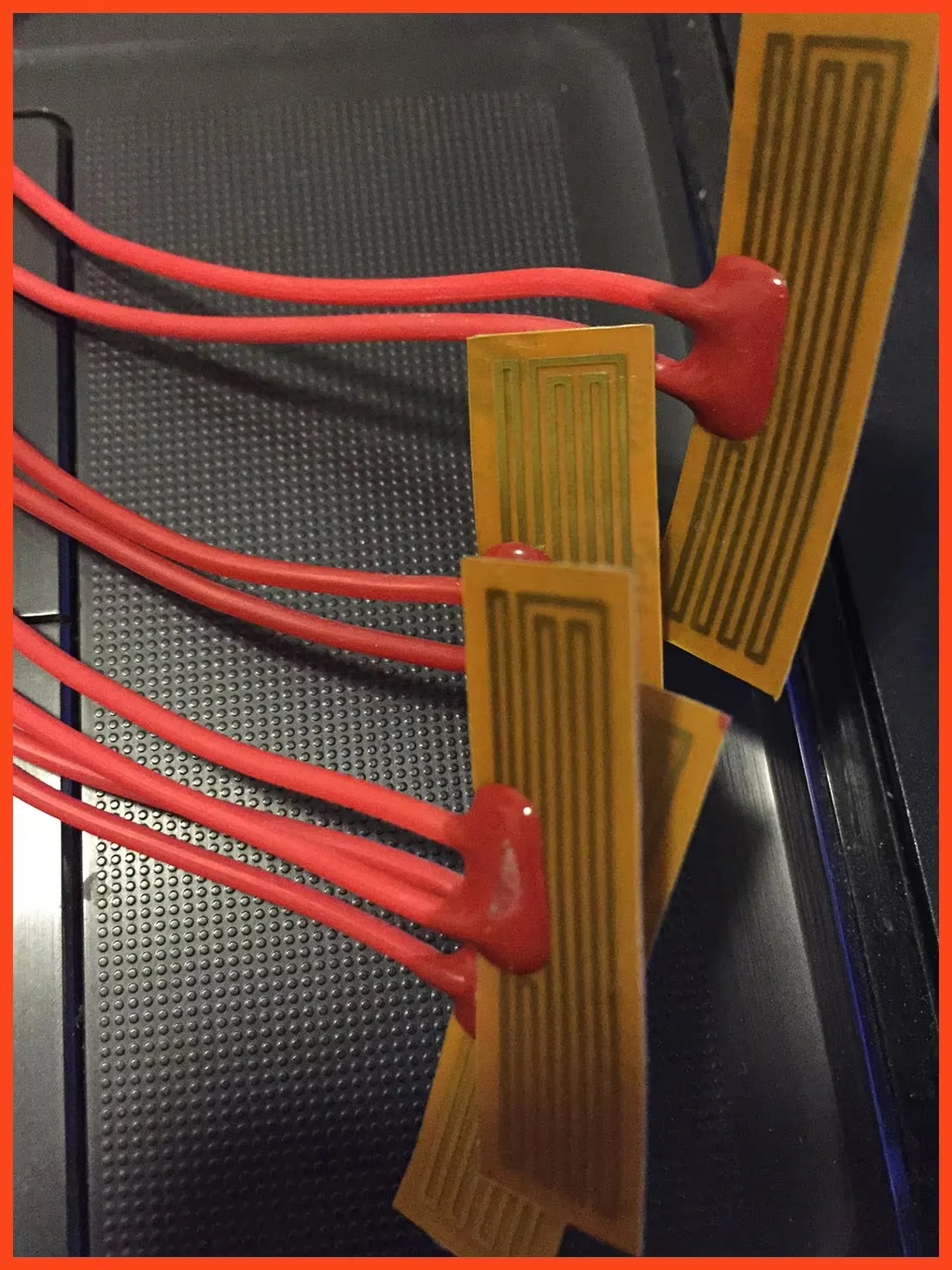 74mmx87mm 24V 25W Eeletric PI Polyimide Film Heater Heating Element For 3D Printer Oil Tank Car Defrosting Defogging
74mmx87mm 24V 25W Eeletric PI Polyimide Film Heater Heating Element For 3D Printer Oil Tank Car Defrosting Defogging