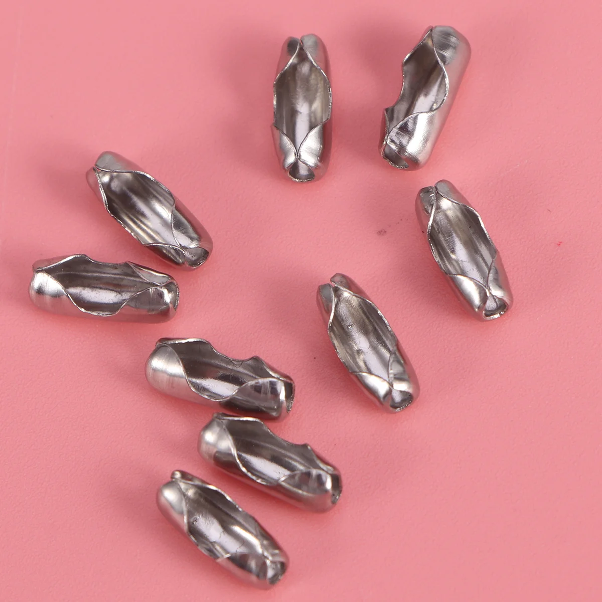 3 Meters Stainless Steel Bead Chain 3.5mm Diameter Connectors Included Adjustable Length Perfect for Dog Tags Pendants
3 Meters Stainless Steel Bead Chain 3.5mm Diameter Connectors Included Adjustable Length Perfect for Dog Tags Pendants