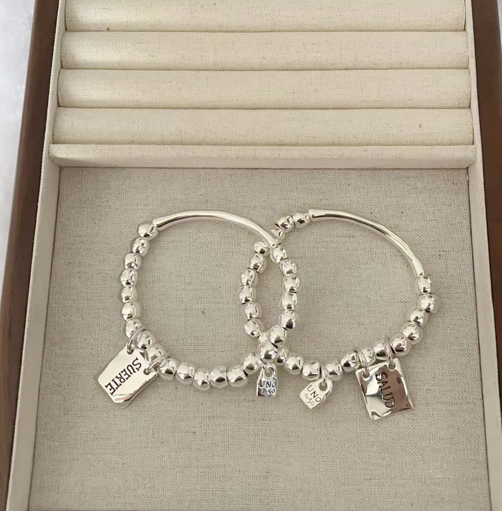 2025 European and American brilliant gorgeous multi-layer silver irregular blue crystal bracelet for girls' jewelry
2025 European and American brilliant gorgeous multi-layer silver irregular blue crystal bracelet for girls' jewelry