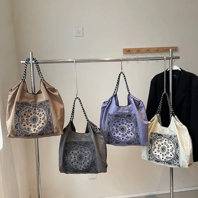 FEILER Vintage Large Capacity Tote Bags Women's Japanese Style Single Shoulder Handbag Large Bag Personality Handbag for Women
FEILER Vintage Large Capacity Tote Bags Women's Japanese Style Single Shoulder Handbag Large Bag Personality Handbag for Women