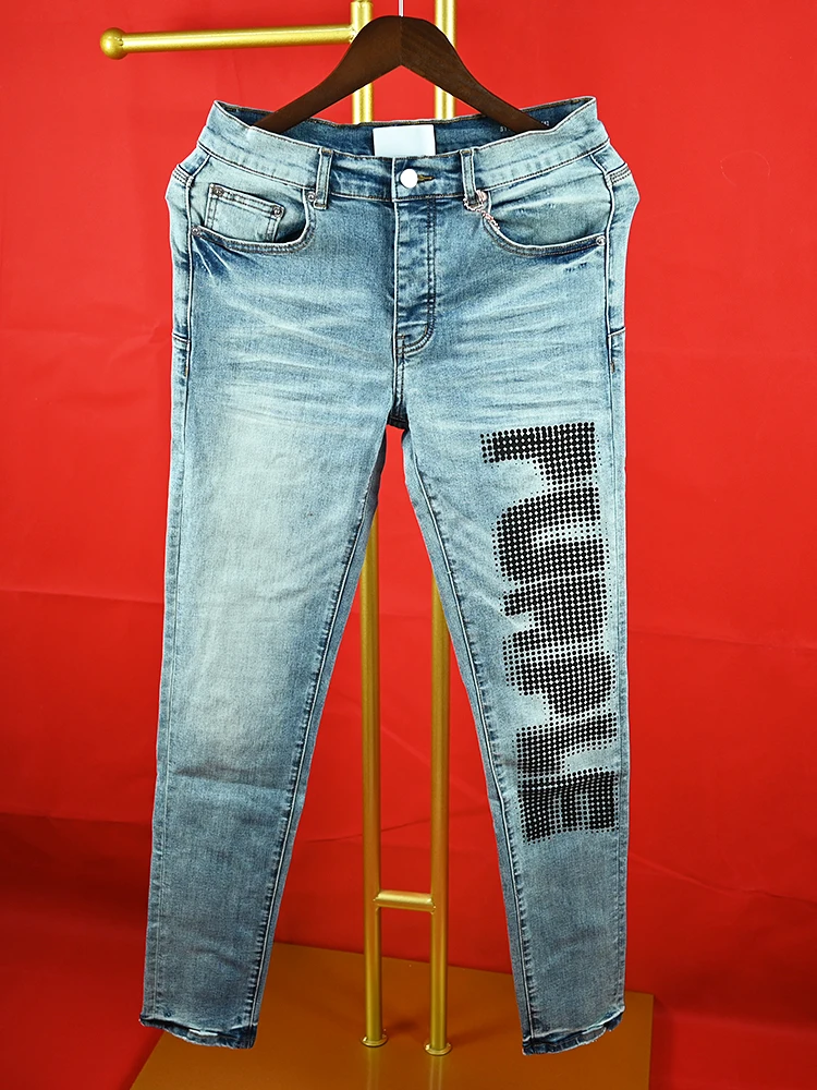 New Fashion Purple Roca jeans man brand with distressed hole patches Fashion Repair Low Rise Skinny Denim pants 28-40 size
New Fashion Purple Roca jeans man brand with distressed hole patches Fashion Repair Low Rise Skinny Denim pants 28-40 size