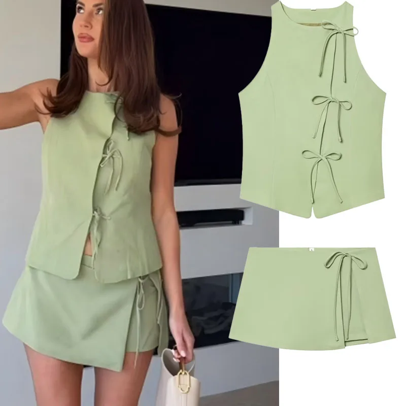 2026 Summer Set Fashion Skirt-Pants Two-Piece Set Fashion Bow Tie Strap Off-Shoulder Vest with Side-Zip Shorts Casual Women's Se
2026 Summer Set Fashion Skirt-Pants Two-Piece Set Fashion Bow Tie Strap Off-Shoulder Vest with Side-Zip Shorts Casual Women's Se