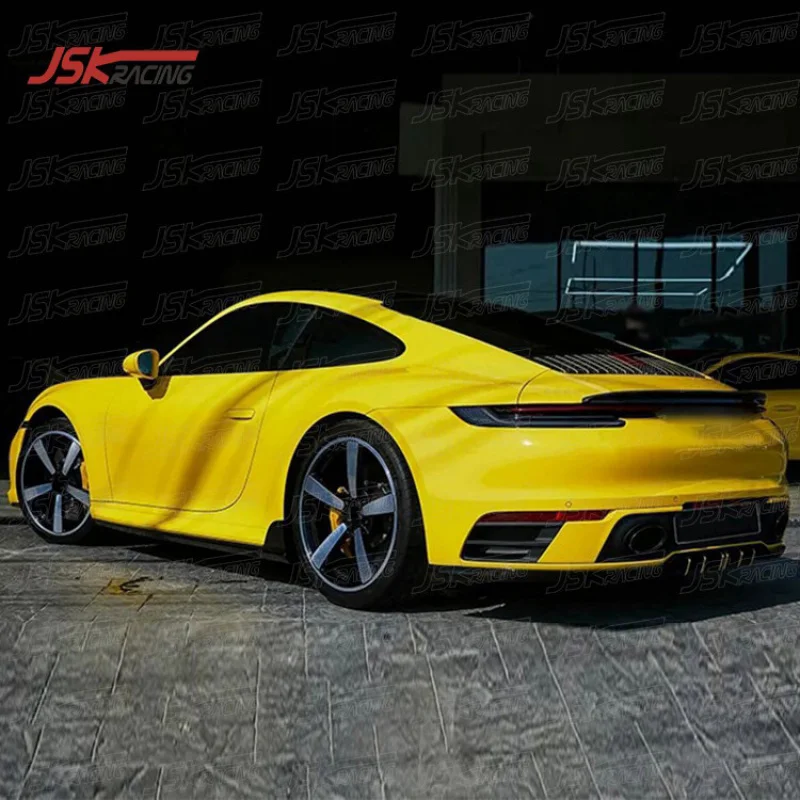 Carbon Fiber Tech Style Rear Lip For 2019-2020 Porsche 911 992 Carrera S Car Diffuser Modified Upgraded
Carbon Fiber Tech Style Rear Lip For 2019-2020 Porsche 911 992 Carrera S Car Diffuser Modified Upgraded