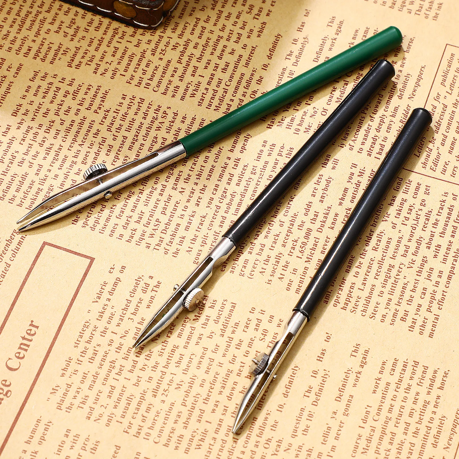 3Pcs Manga Tool Art Ruling Pens Adjustable Cross-Hinged Fine Line Drawing Pens for Painting Artists Ruling Pen
3Pcs Manga Tool Art Ruling Pens Adjustable Cross-Hinged Fine Line Drawing Pens for Painting Artists Ruling Pen