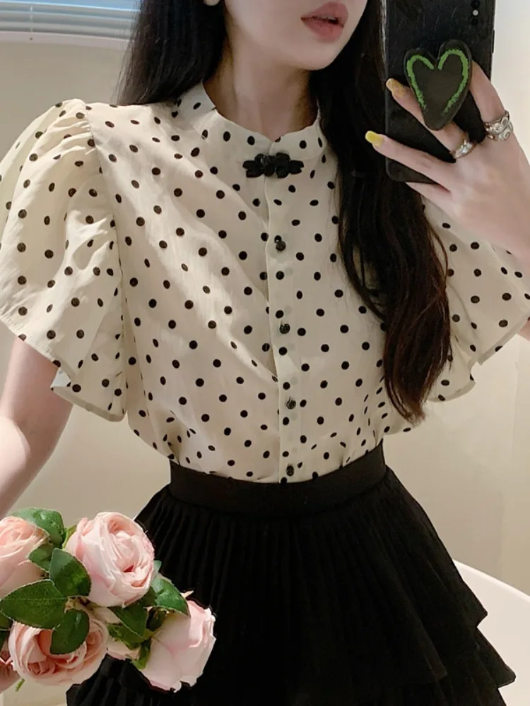 Sweet Style Polka Dot Blouse Women's Stand Collar Puff Sleeve Short Sleeve Fashionable Top Chinese New Style Button Design
Sweet Style Polka Dot Blouse Women's Stand Collar Puff Sleeve Short Sleeve Fashionable Top Chinese New Style Button Design