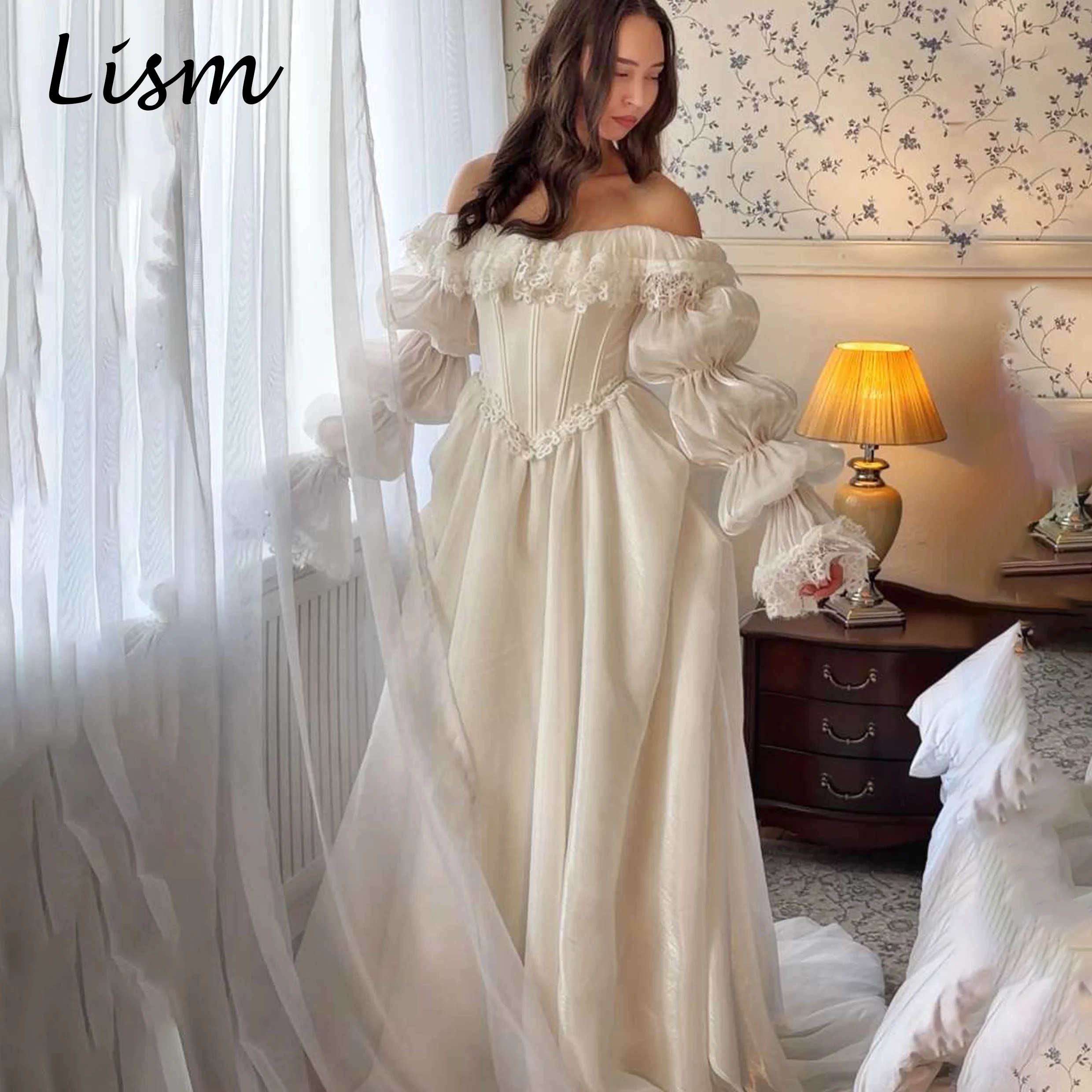 Lism Graceful A-line Wedding Dresses Full Sleeve One Line Collar Sweep Train Korea Wedding Dress Photo Shoot 웨딩드레스 Customized
Lism Graceful A-line Wedding Dresses Full Sleeve One Line Collar Sweep Train Korea Wedding Dress Photo Shoot 웨딩드레스 Customized