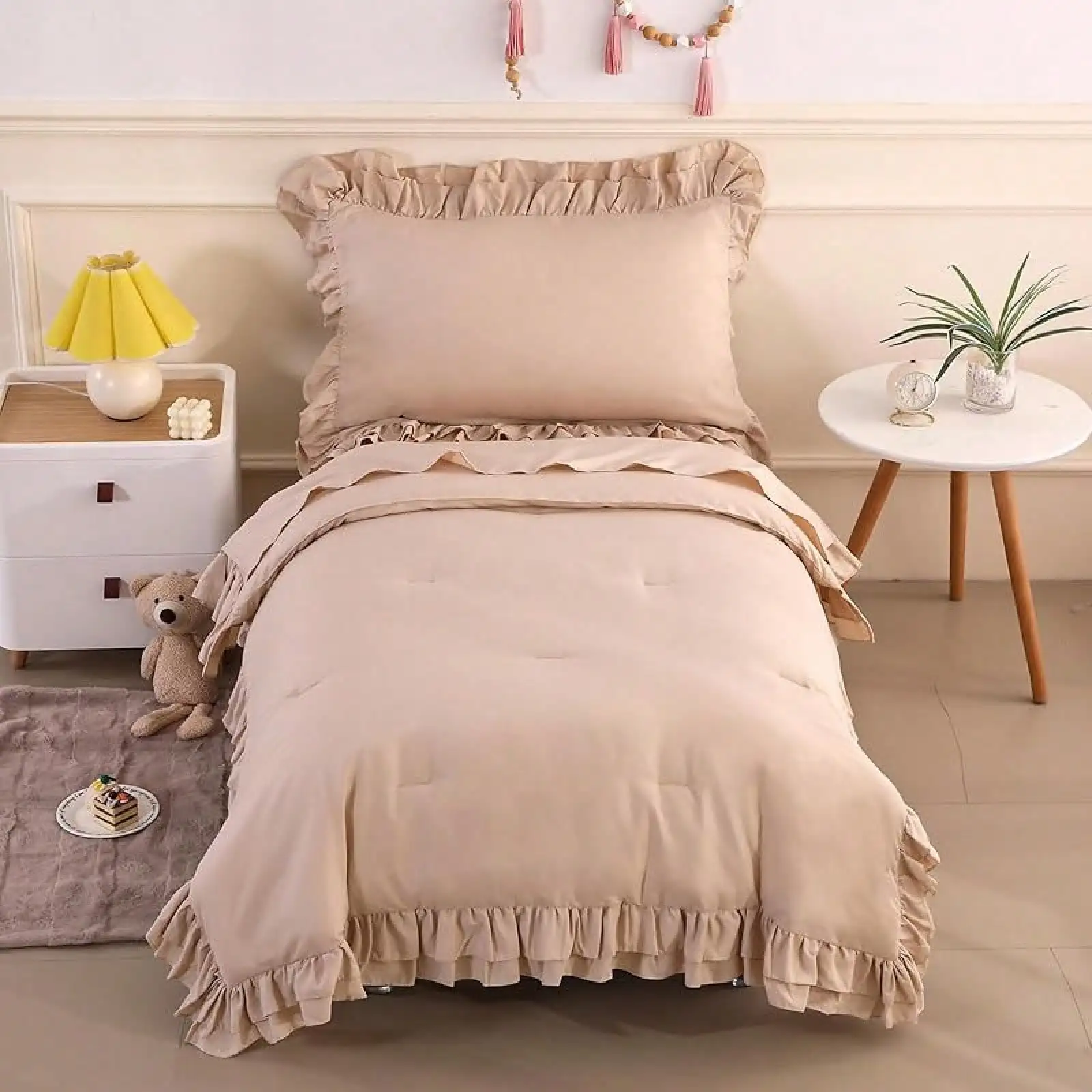 Комплект постельного белья из 4 предметов с тафтинговыми кисточками, розовый комплект одеял для малышей, включая одеяло, плоское простыня, простыня, наволочки.
Комплект постельного белья из 4 предметов с тафтинговыми кисточками, розовый комплект одеял для малышей, включая одеяло, плоское простыня, простыня, наволочки.