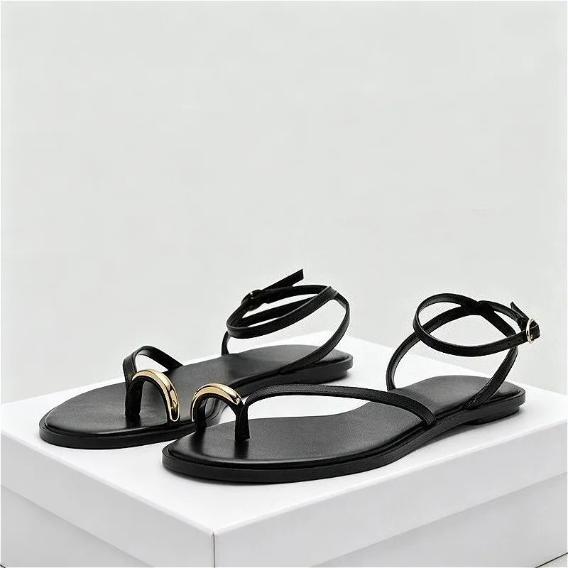 Metal Decorative Unique Flat Sandals Women Summer 2026 Comfy Buckle Details Non Slip Casual Beach Shoes Black Flip Flops Woman
Metal Decorative Unique Flat Sandals Women Summer 2026 Comfy Buckle Details Non Slip Casual Beach Shoes Black Flip Flops Woman