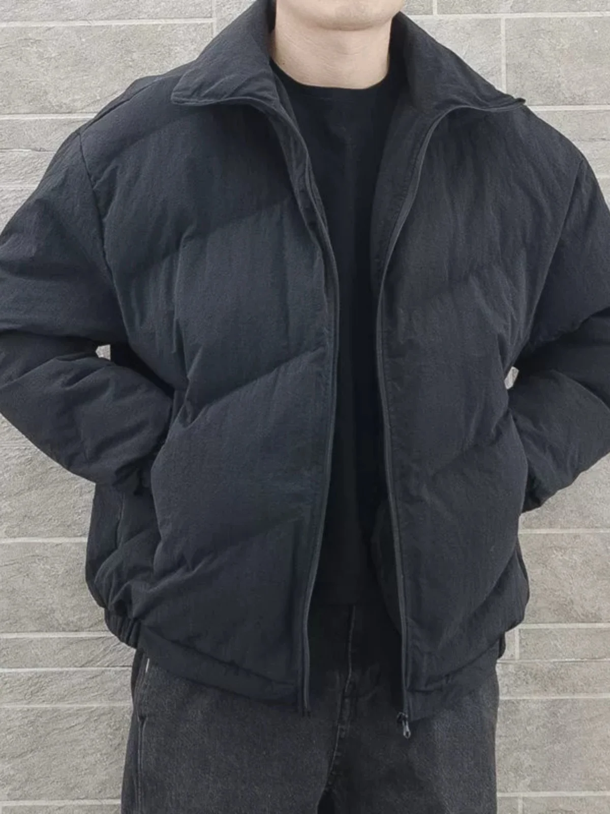 Мужская утепленная хлопковая куртка на осень-зиму, свободный крой, воротник-стойка, модная новинка, молодежная, стандартная длина
Мужская утепленная хлопковая куртка на осень-зиму, свободный крой, воротник-стойка, модная новинка, молодежная, стандартная длина