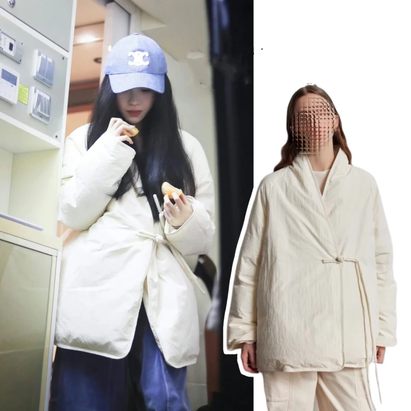 White New Chinese Style Button down Women's Padded Coat EXJR Artistic Bathrobe Style Thick Duck down Jacket for Winter
White New Chinese Style Button down Women's Padded Coat EXJR Artistic Bathrobe Style Thick Duck down Jacket for Winter
