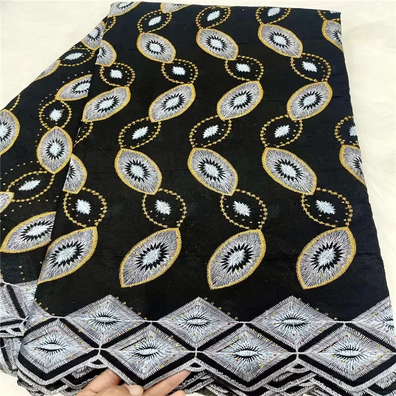 5-ярдовая высококачественная швейцарская кружевная ткань, сухая кружевная вышивка, африканская 100% хлопчатобумажная ткань, швейцарская вуаль, кружево в Дубае, 30L393006
5-ярдовая высококачественная швейцарская кружевная ткань, сухая кружевная вышивка, африканская 100% хлопчатобумажная ткань, швейцарская вуаль, кружево в Дубае, 30L393006