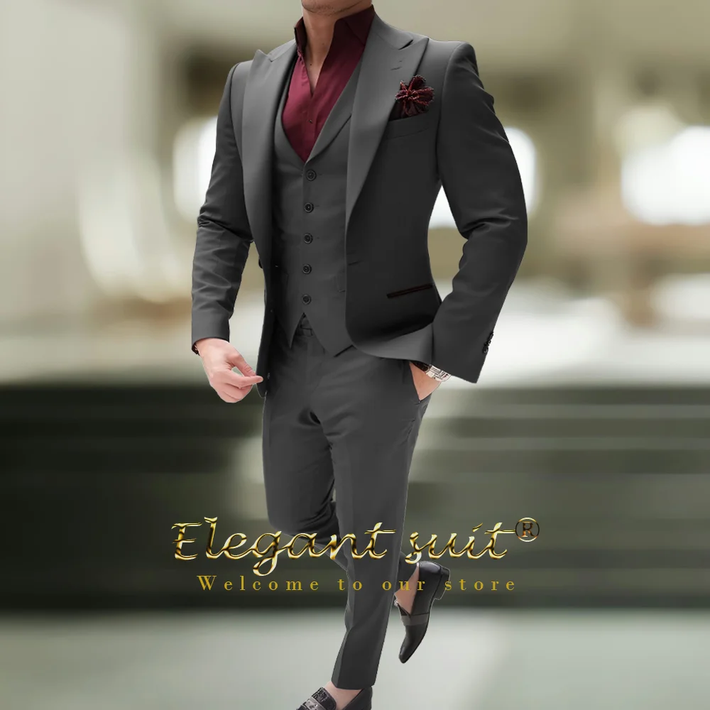 Men's 3-piece suit, custom-made slim-fit elegant peak lapel single-button jacket vest pants suit suitable for wedding parties
Men's 3-piece suit, custom-made slim-fit elegant peak lapel single-button jacket vest pants suit suitable for wedding parties