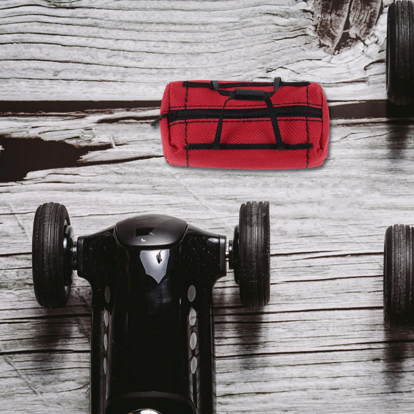 1:10 Scale Rc Car Simulation Travel Bag Realistic Miniature Suitcase Accessory for Decorative Display Dynamic DIY Setup Racing
1:10 Scale Rc Car Simulation Travel Bag Realistic Miniature Suitcase Accessory for Decorative Display Dynamic DIY Setup Racing