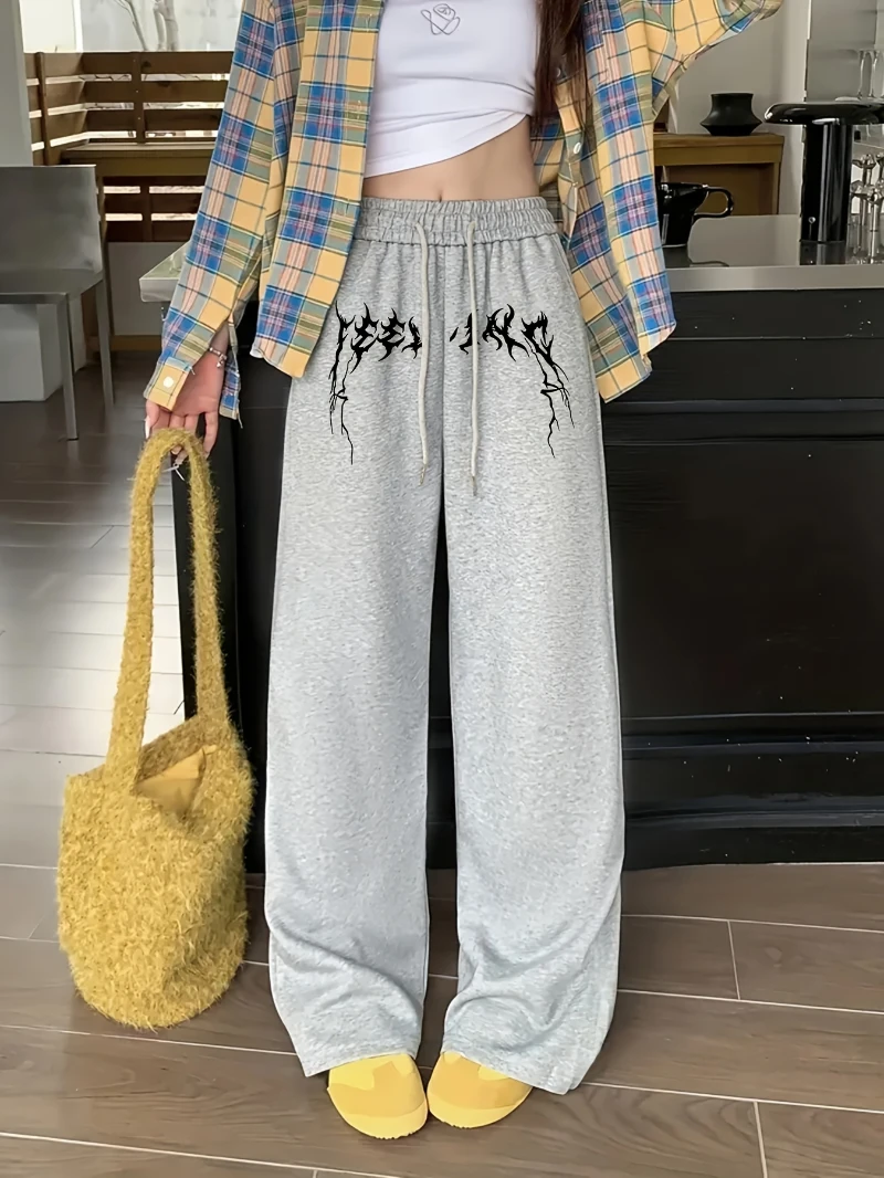 Women's casual drawstring abstract print sweatpants, a perfect choice for all seasons, loose and casual long pants sweatpants
Women's casual drawstring abstract print sweatpants, a perfect choice for all seasons, loose and casual long pants sweatpants