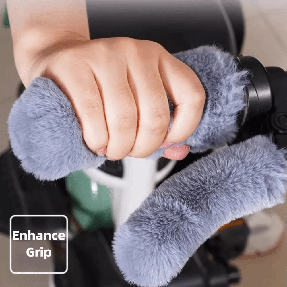 A Set Winter Imitation Electric Car Handle Sleeve Warm Insulation E-Bike Compatible Three-Wheeled Hand Material
A Set Winter Imitation Electric Car Handle Sleeve Warm Insulation E-Bike Compatible Three-Wheeled Hand Material