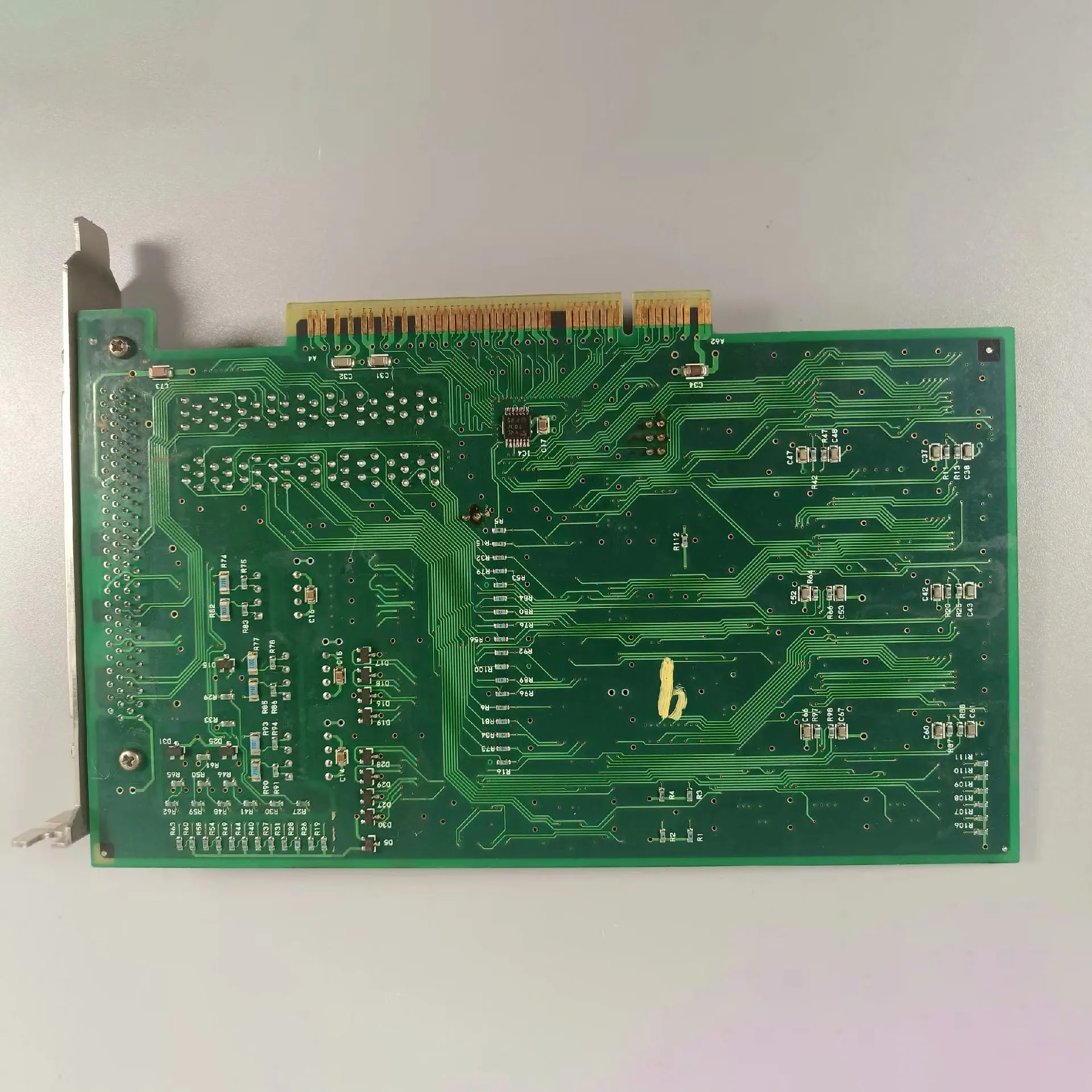 Плата приёма сигналов KP1261-2 C-871
Плата приёма сигналов KP1261-2 C-871
