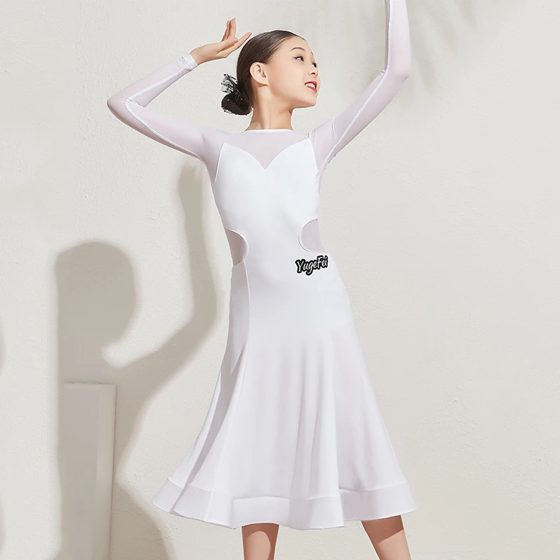 2024 New Modern National Standard Dance Clothes Children White Big Swing Skirts Ballroom Competition Clothing For Girls DN17304 
2024 New Modern National Standard Dance Clothes Children White Big Swing Skirts Ballroom Competition Clothing For Girls DN17304