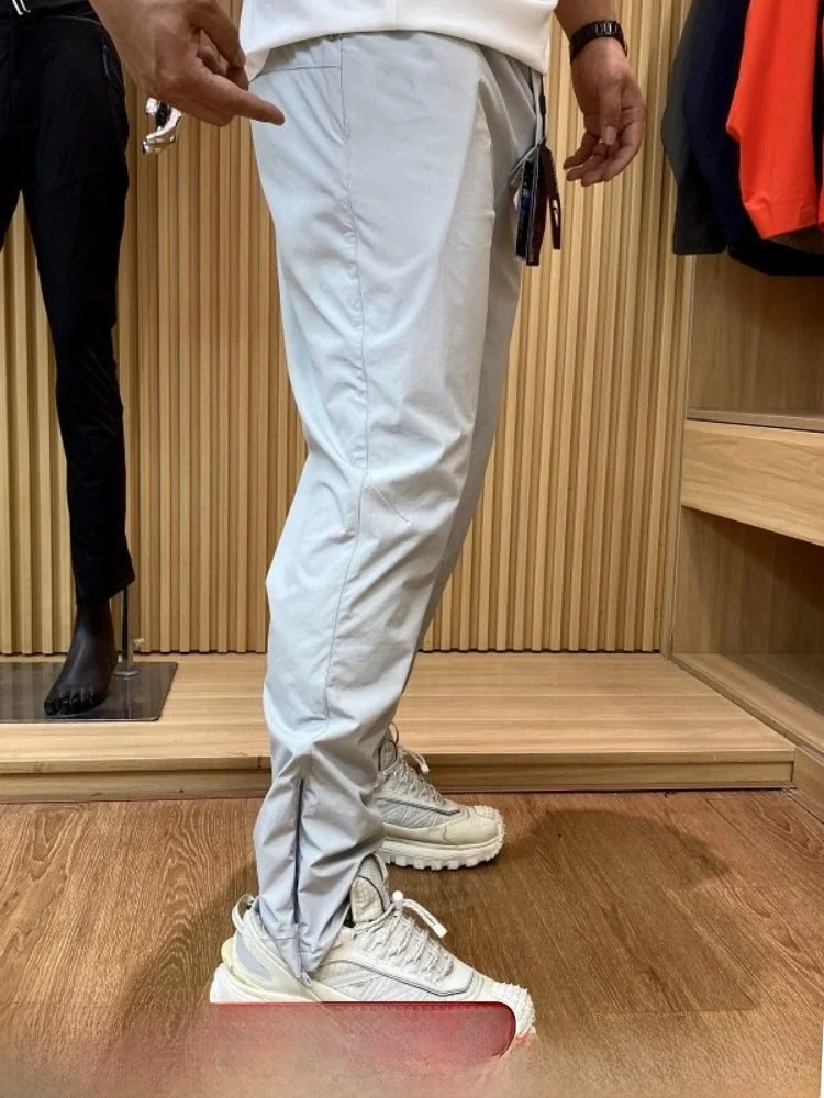 Nordic High-End Outdoor Men's Lightweight Elastic Casual Pants Quick Dry Breathable Zipper Straight Leg American Style Polyes...
Nordic High-End Outdoor Men's Lightweight Elastic Casual Pants Quick Dry Breathable Zipper Straight Leg American Style Polyes...