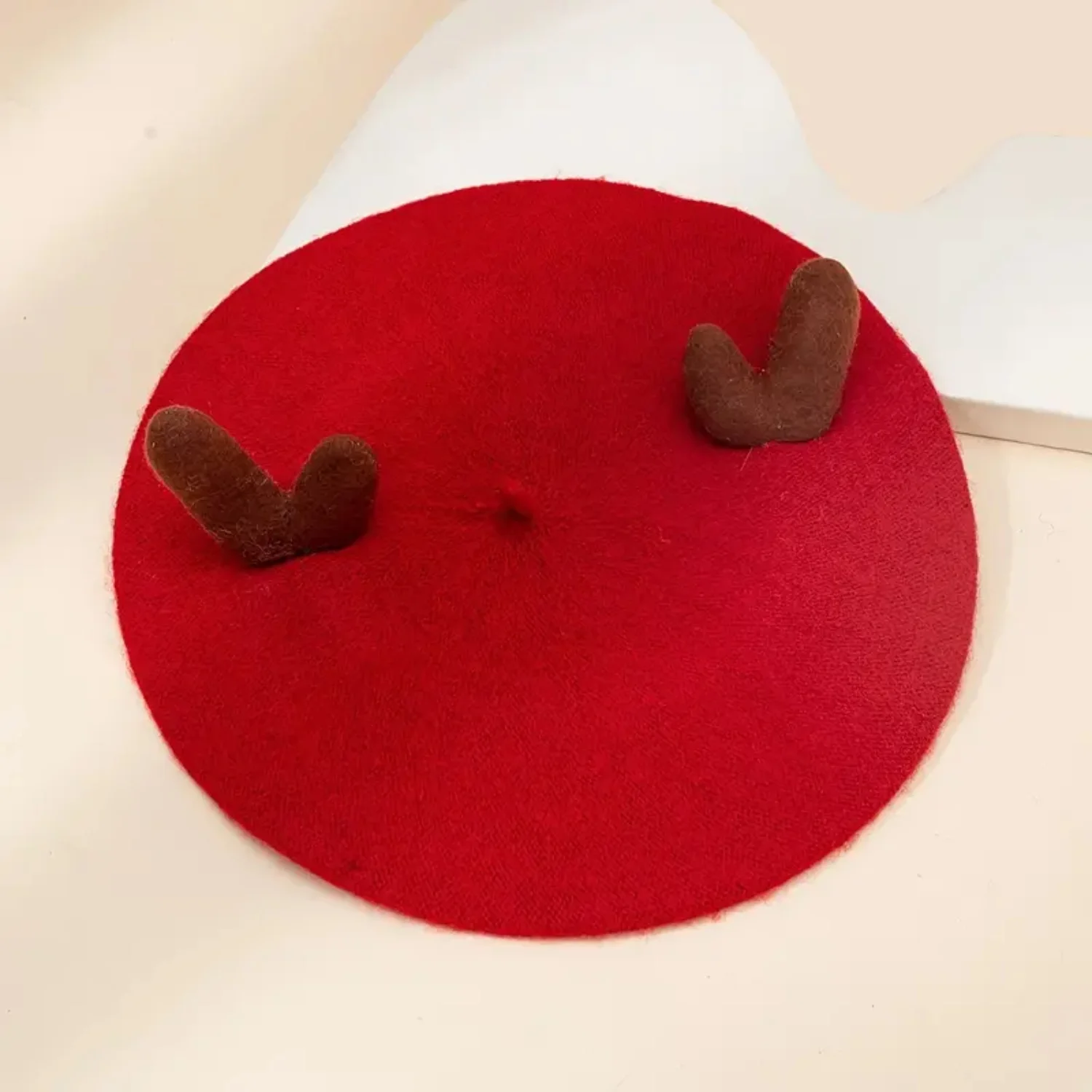 Antlers Cute Red Beret Women | Fashionable Christmas Party Gift | Unique Festive Accessory for Women
Antlers Cute Red Beret Women | Fashionable Christmas Party Gift | Unique Festive Accessory for Women