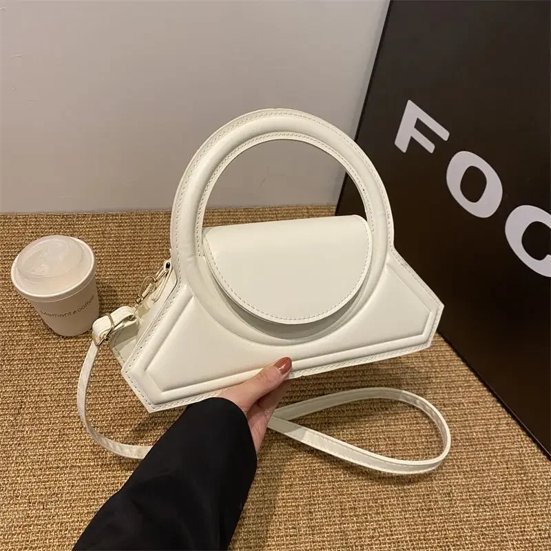 Minority Design Bag Women New Autumn and High-quality High-value Shoulder Bag Popular Messenger Bag Small Square Bags WT43
Minority Design Bag Women New Autumn and High-quality High-value Shoulder Bag Popular Messenger Bag Small Square Bags WT43