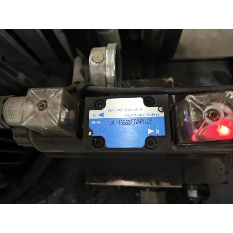 Подходит для гидравлического направляющего клапана Stais 4WE6G-DC24V 4WE6G/AC220V
Подходит для гидравлического направляющего клапана Stais 4WE6G-DC24V 4WE6G/AC220V