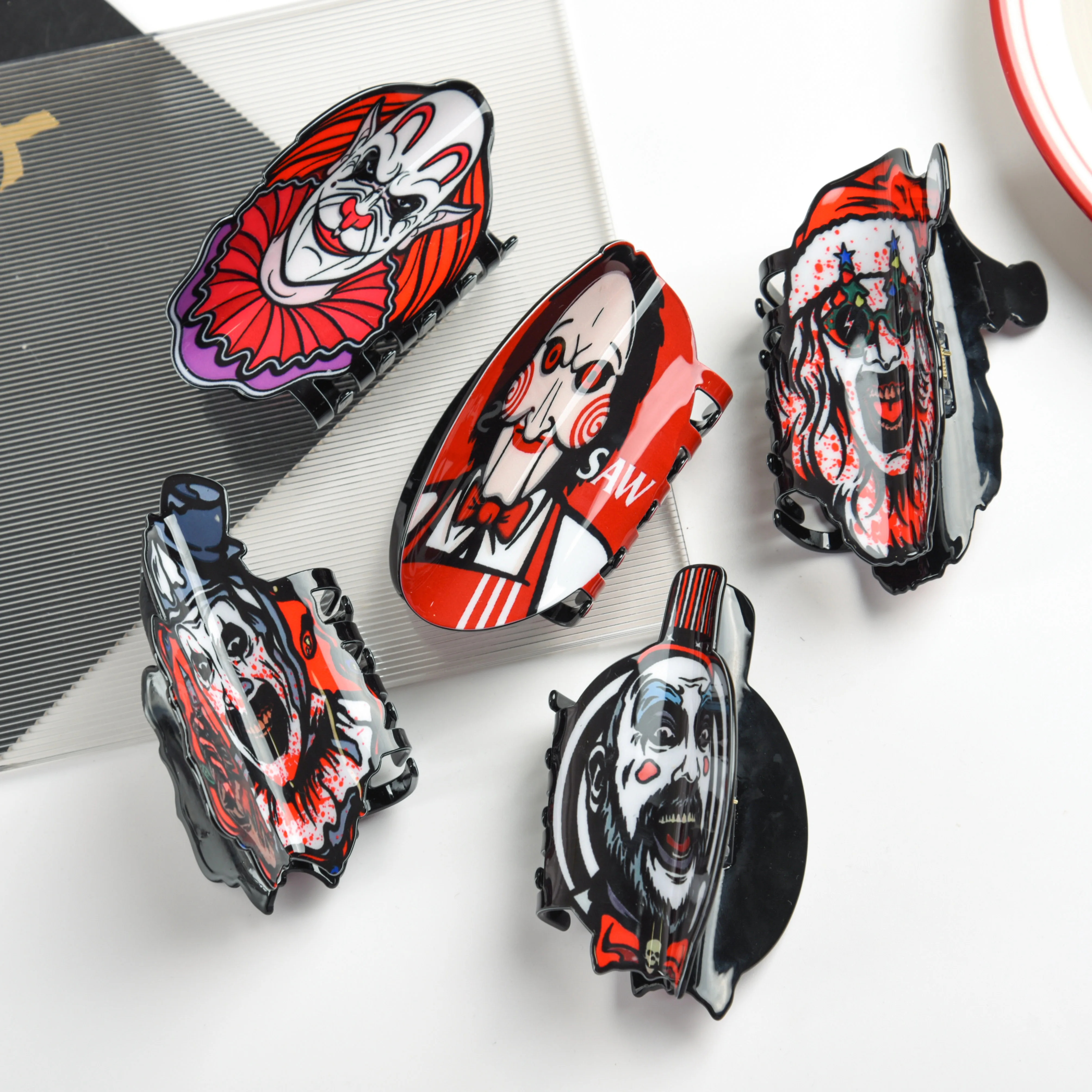 DS NEW Horror Series Ghost Acrylic Hair Claws 2025 Halloween Joker Claw Clips Crab Hair Clips Hair Accessories for Women Girls
DS NEW Horror Series Ghost Acrylic Hair Claws 2025 Halloween Joker Claw Clips Crab Hair Clips Hair Accessories for Women Girls