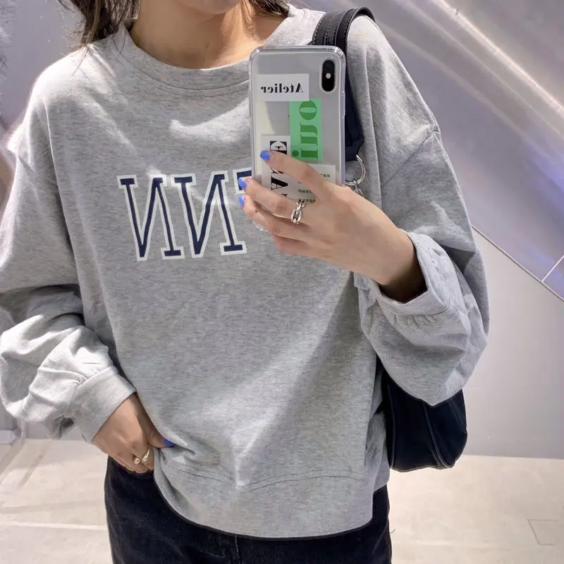 Толстовки женские, укороченная женская одежда, мешковатые, универсальные, в корейском стиле, популярная, повседневная, уютная, с длинным рукавом и круглым вырезом, новинка
Толстовки женские, укороченная женская одежда, мешковатые, универсальные, в корейском стиле, популярная, повседневная, уютная, с длинным рукавом и круглым вырезом, новинка