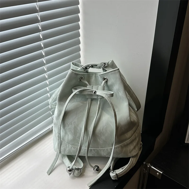 Ele Ladies Buet Bag Faionable Commuter Сумка через плечо Универсальная осенне-зимняя новая маленькая сумка для женщин
Ele Ladies Buet Bag Faionable Commuter Сумка через плечо Универсальная осенне-зимняя новая маленькая сумка для женщин