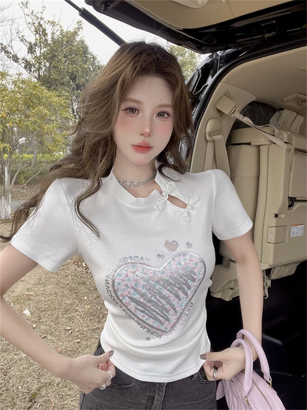 New Chinese Style Button up Collar Women's T-Shirt Slim Fit Short Sleeve Heart Print Traditional Summer Fashion Top
New Chinese Style Button up Collar Women's T-Shirt Slim Fit Short Sleeve Heart Print Traditional Summer Fashion Top