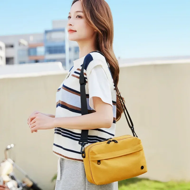 New Designer Double Layers Women Large Shoulder Passport Bag Waterproof Travel Multi-functional Crossbody Storage Bag Purses
New Designer Double Layers Women Large Shoulder Passport Bag Waterproof Travel Multi-functional Crossbody Storage Bag Purses