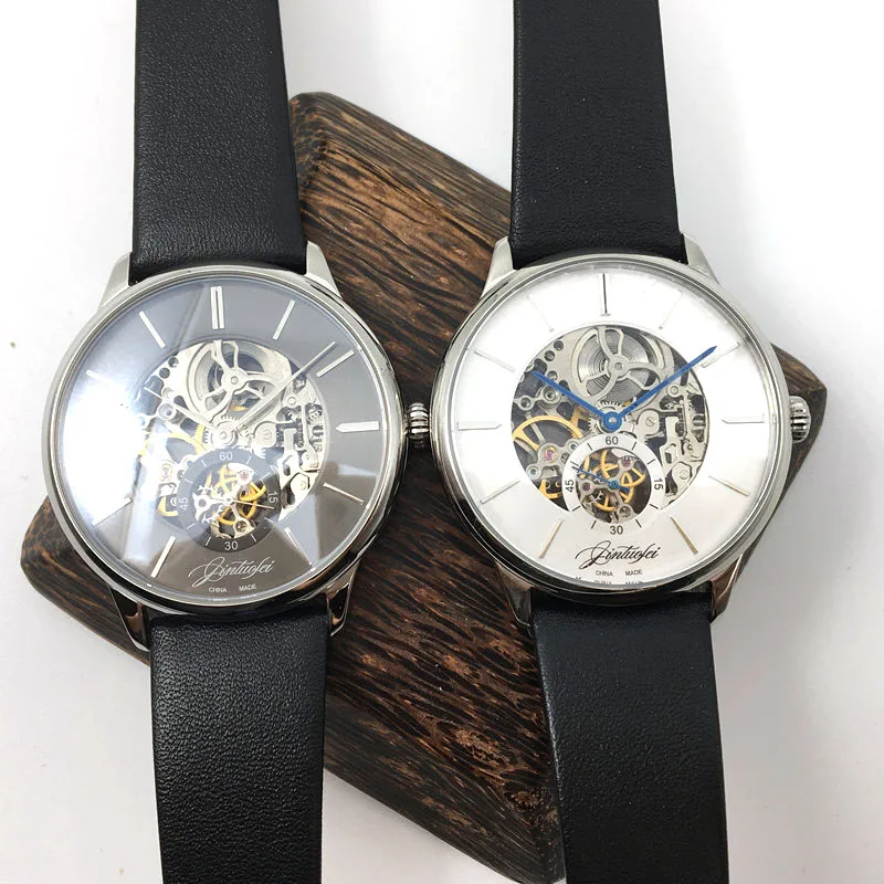 Ультратонкие механические мужские часы Jin Tuofei с прозрачным дном и двусторонним полым ремнем
Ультратонкие механические мужские часы Jin Tuofei с прозрачным дном и двусторонним полым ремнем