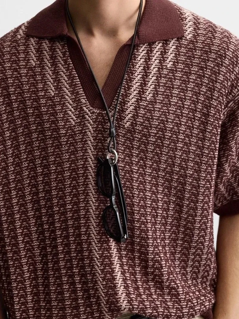 Высококачественная мужская трикотажная рубашка с коротким рукавом, повседневная, весенне-летняя, с отложным воротником
Высококачественная мужская трикотажная рубашка с коротким рукавом, повседневная, весенне-летняя, с отложным воротником