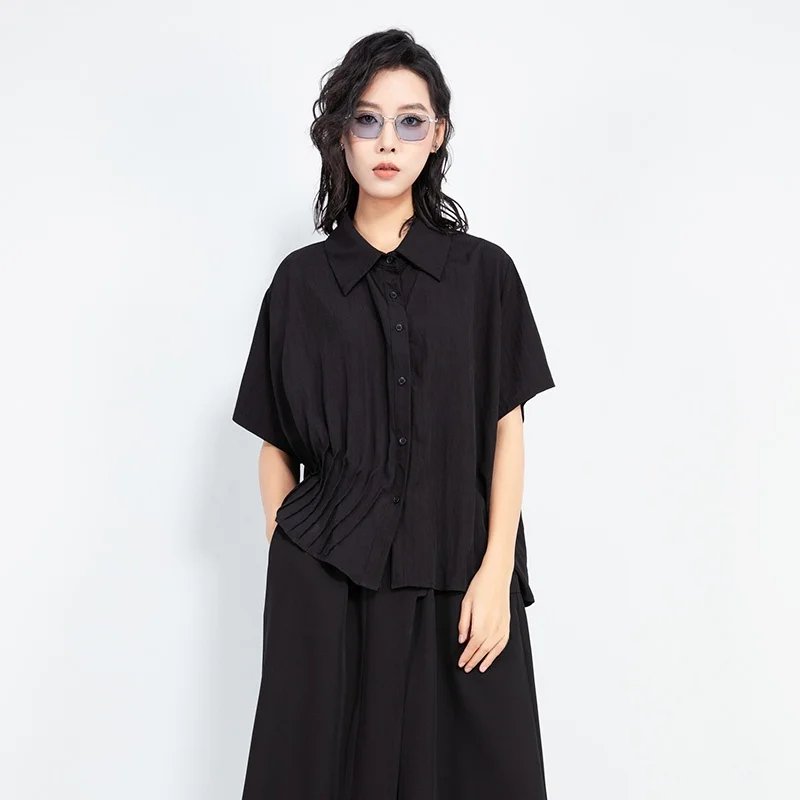 Street Punk Style Loose Fit Women's Short Sleeve Shirt Single Button Collar Asymmetrical Hem Pleated Design Summer Top
Street Punk Style Loose Fit Women's Short Sleeve Shirt Single Button Collar Asymmetrical Hem Pleated Design Summer Top