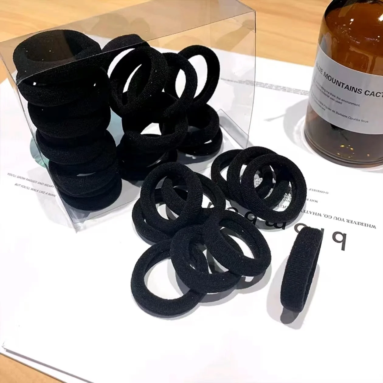 50PCS Black Hair Ties for Women Girls, Seamless High Elastic Hair Band, Elastic Hair Ties No Damage Ponytail Holder Hair Rope
50PCS Black Hair Ties for Women Girls, Seamless High Elastic Hair Band, Elastic Hair Ties No Damage Ponytail Holder Hair Rope