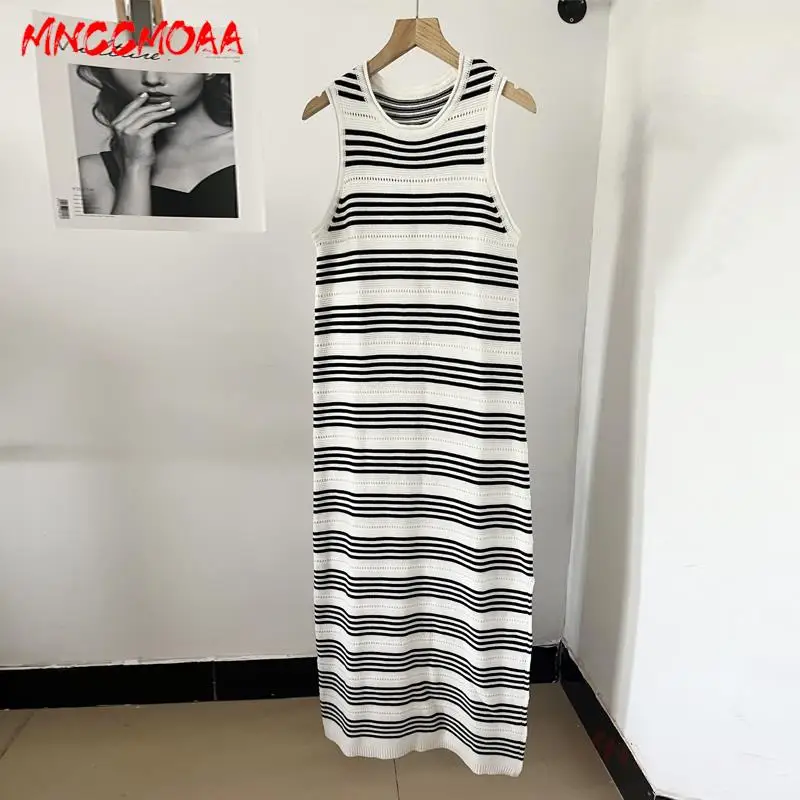 MNCCMOAA 2024 Women Fashion Sleeveless Striped Knitting Midi Dress Female Casual Round Neck Pullover Dresses
MNCCMOAA 2024 Women Fashion Sleeveless Striped Knitting Midi Dress Female Casual Round Neck Pullover Dresses