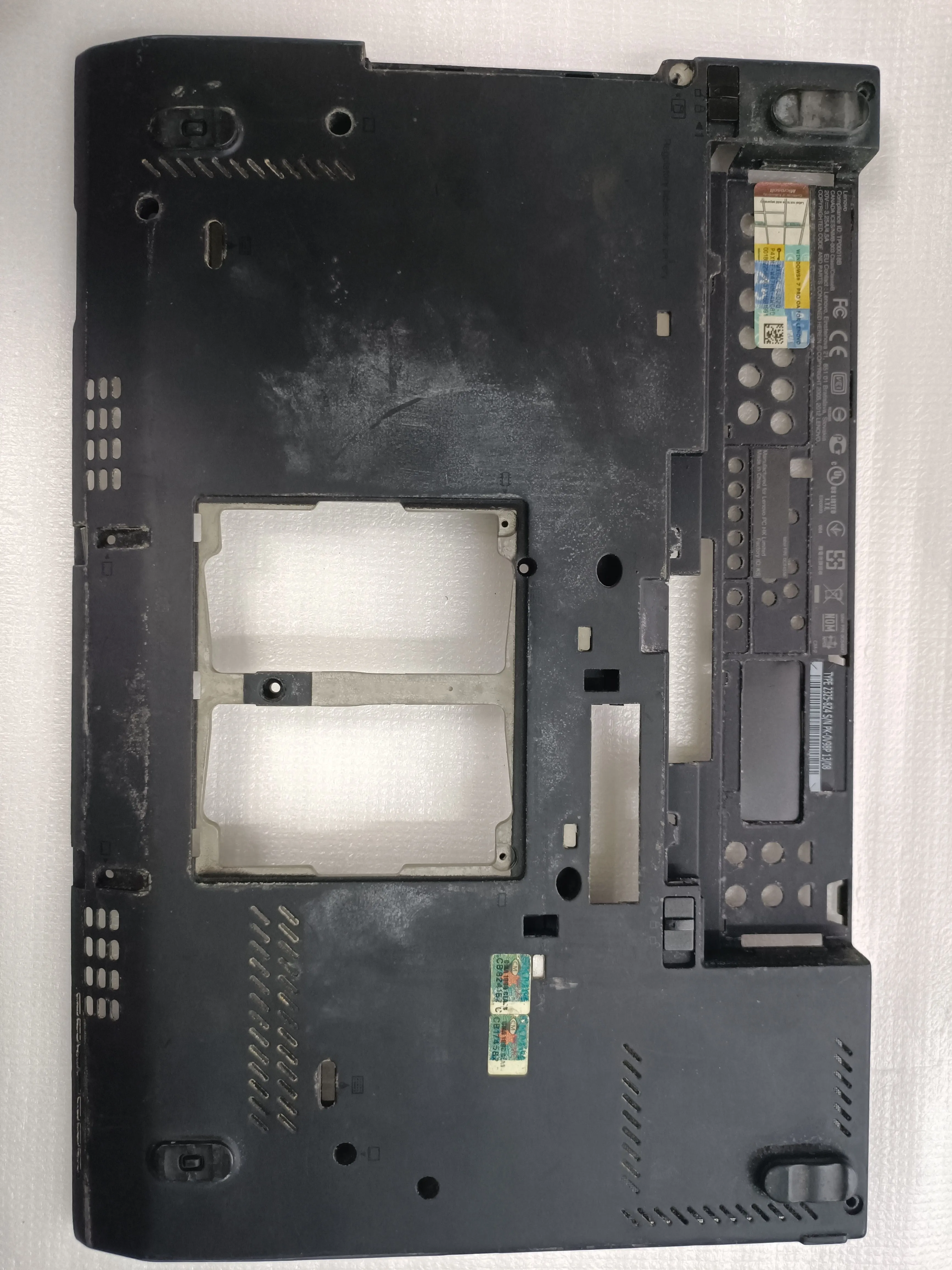 Б/у оригинал для Lenovo IBM ThinkPad X230 X230I D, нижняя крышка корпуса 04Y2086
Б/у оригинал для Lenovo IBM ThinkPad X230 X230I D, нижняя крышка корпуса 04Y2086