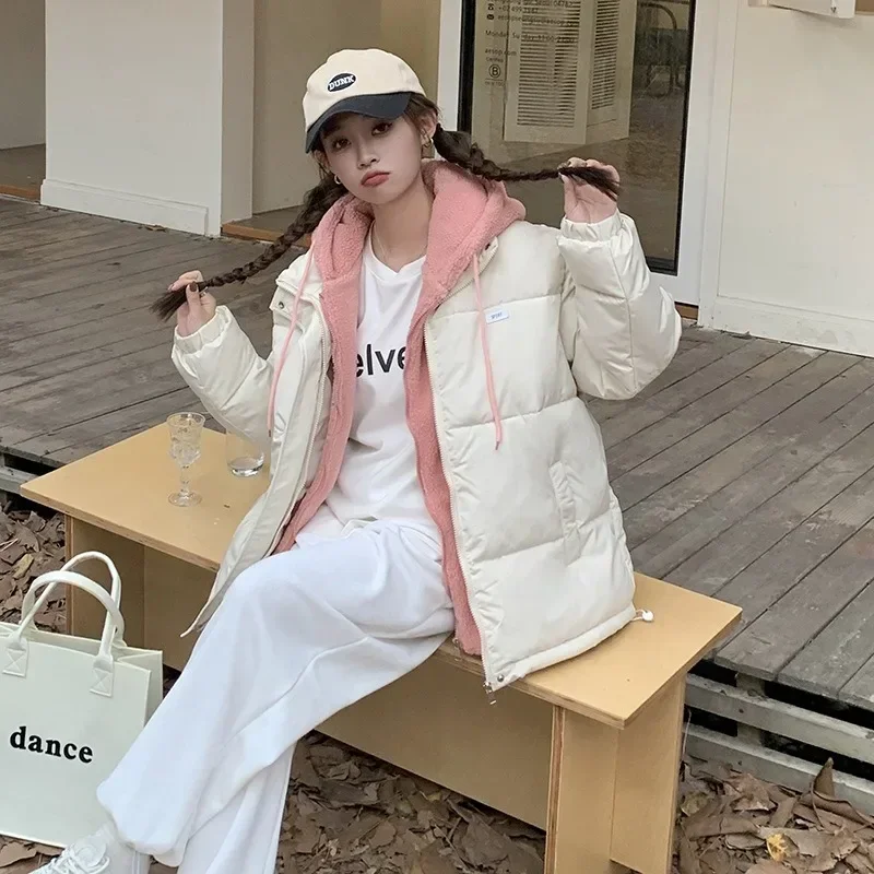 Y2K Korean Cute Fake Two-piece Hooded Loose Cotton-padded Jacket Female Winter New Casual Cotton-padded Jacket Female Coats
Y2K Korean Cute Fake Two-piece Hooded Loose Cotton-padded Jacket Female Winter New Casual Cotton-padded Jacket Female Coats