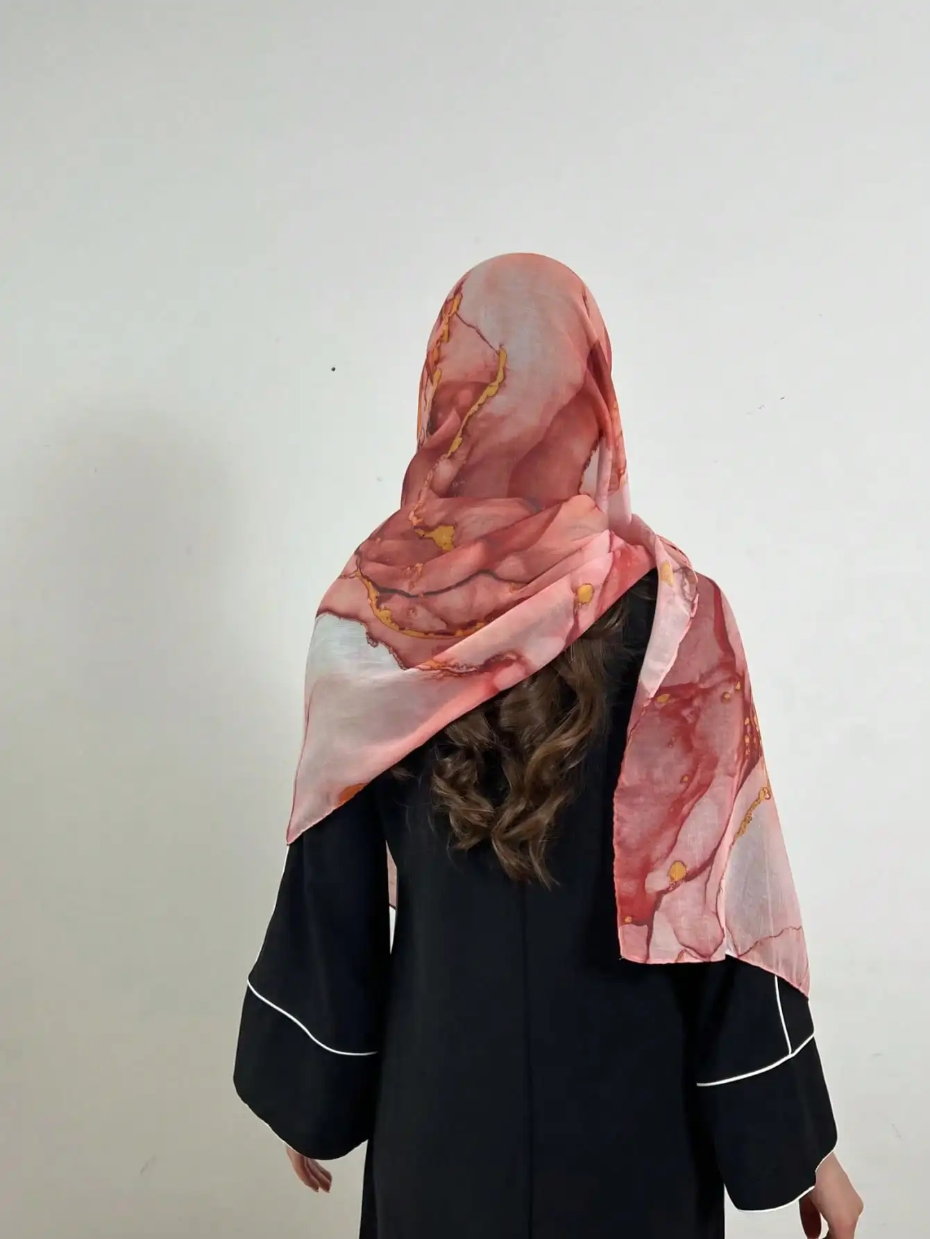 1pc Solid Color Casual Polyester Hand-Dyed Landscape Scarf, Muslim Women Hijab Shawl, Malaysia Long Wrap
1pc Solid Color Casual Polyester Hand-Dyed Landscape Scarf, Muslim Women Hijab Shawl, Malaysia Long Wrap