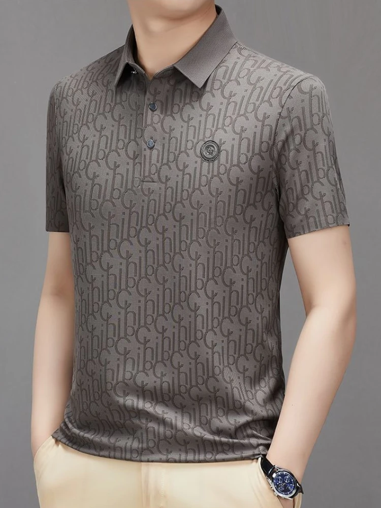 2026 Summer New Men's Short Sleeve Polo Shirt Business Casual Ice Silk High-End Fashionable for Young and Middle-Aged Gentlemen
2026 Summer New Men's Short Sleeve Polo Shirt Business Casual Ice Silk High-End Fashionable for Young and Middle-Aged Gentlemen