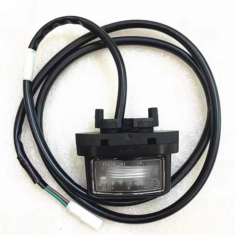 Motorcycle Rear Clay Plate License Lamp Assembly for CMX500
Motorcycle Rear Clay Plate License Lamp Assembly for CMX500