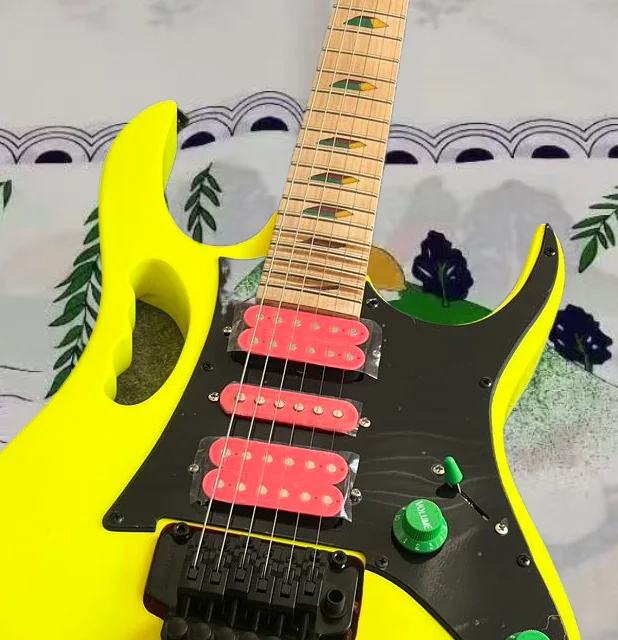 Electric guitar can be customized, factory price classic style, multiple colors, free and fast delivery IB@6
Electric guitar can be customized, factory price classic style, multiple colors, free and fast delivery IB@6