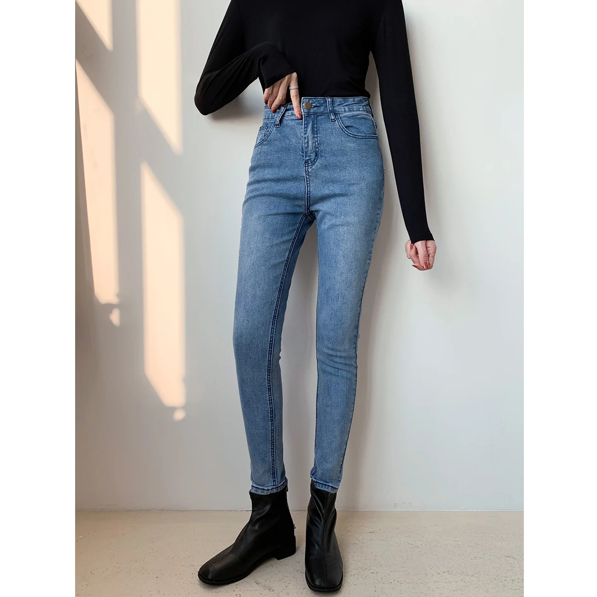 Slimming High Waist Commuter Jeans Women's Pencil Pants Cotton Stretch Denim Light Wa Long Trousers Spring Faion 202
Slimming High Waist Commuter Jeans Women's Pencil Pants Cotton Stretch Denim Light Wa Long Trousers Spring Faion 202