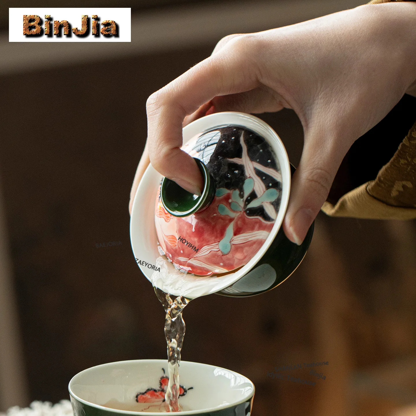 120ml Hand-painted Lotus Gaiwan Handmade Tea Tureen Household Tea Bowl with Lid Kit Tea Maker Cover Bowl Cafes Decoration
120ml Hand-painted Lotus Gaiwan Handmade Tea Tureen Household Tea Bowl with Lid Kit Tea Maker Cover Bowl Cafes Decoration