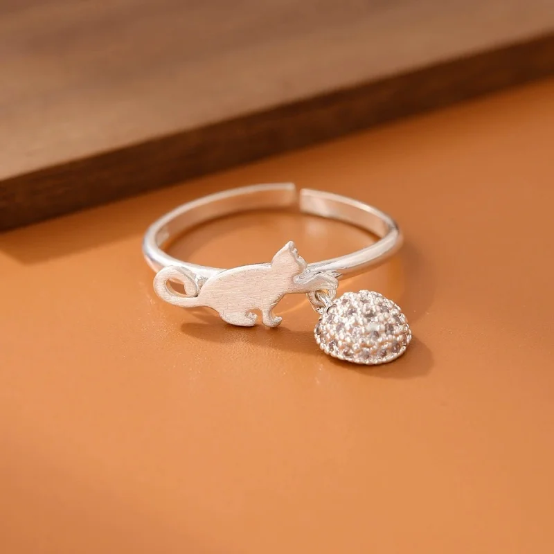 New hot selling 925 sterling silver fashionable creative cat playing ball cute animal opening ring for women of high quality
New hot selling 925 sterling silver fashionable creative cat playing ball cute animal opening ring for women of high quality