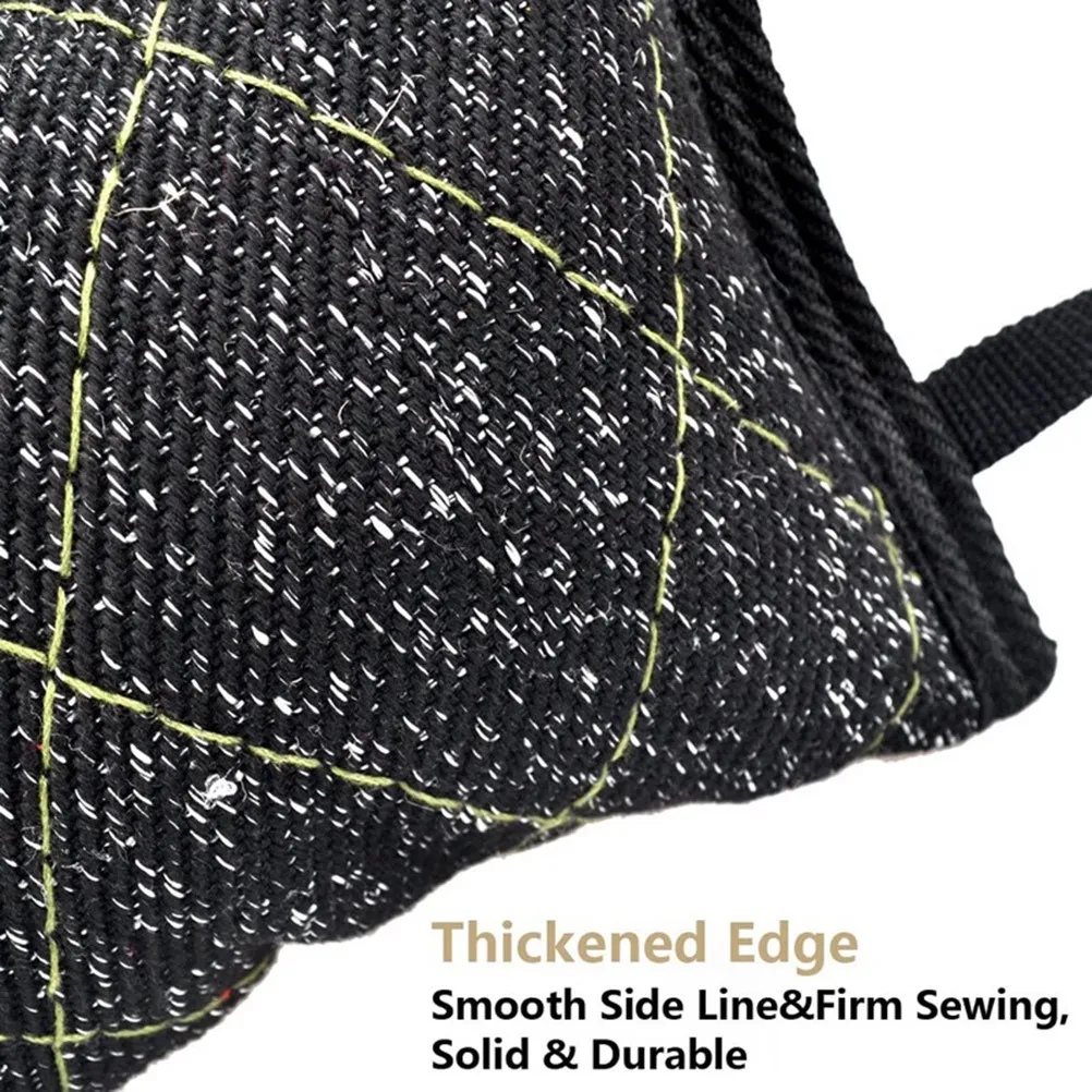 Прочная жуттовая подушка для собак с 3 ручками, устойчивая к укусам, для дрессировки, с противоскользящим покрытием, для игр на послушание и перетягивание каната
Прочная жуттовая подушка для собак с 3 ручками, устойчивая к укусам, для дрессировки, с противоскользящим покрытием, для игр на послушание и перетягивание каната