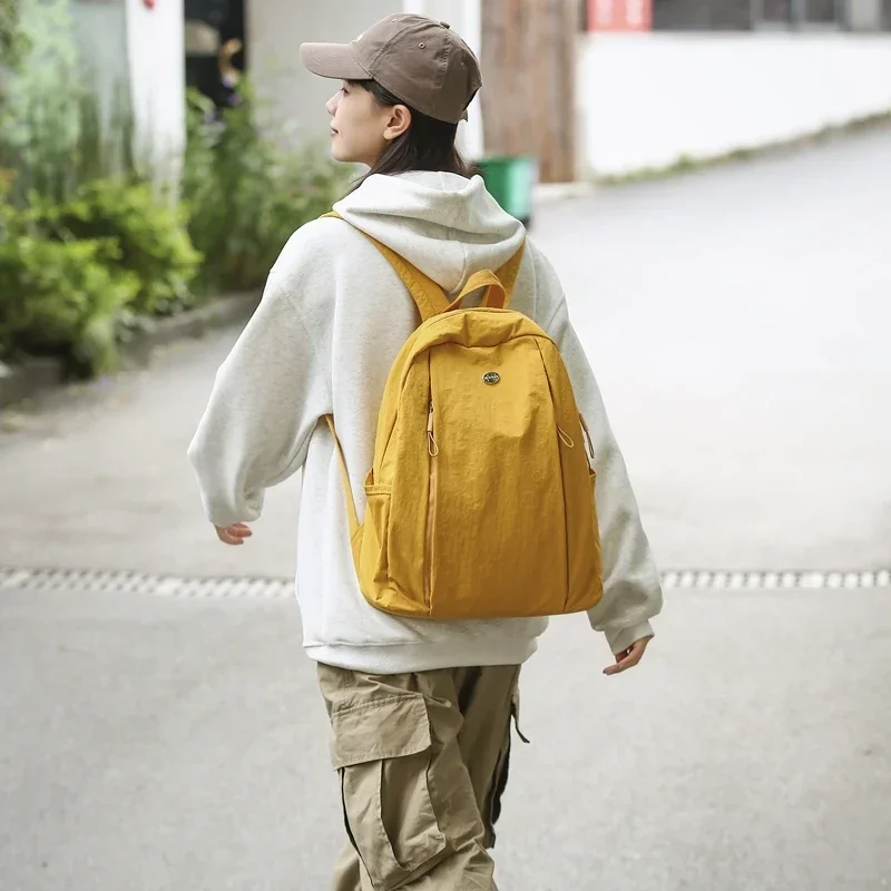 Korean Version Casual Waterproof Lightweight Nylon Backpack for Women Lazy 2024 New Student Backpack Large Capacity Backpack 가방
Korean Version Casual Waterproof Lightweight Nylon Backpack for Women Lazy 2024 New Student Backpack Large Capacity Backpack 가방